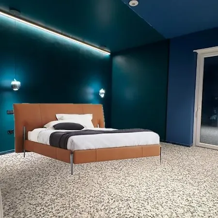 Boutique Nbh 4* Nola
