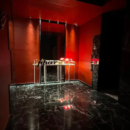 Boutique Nbh 4*