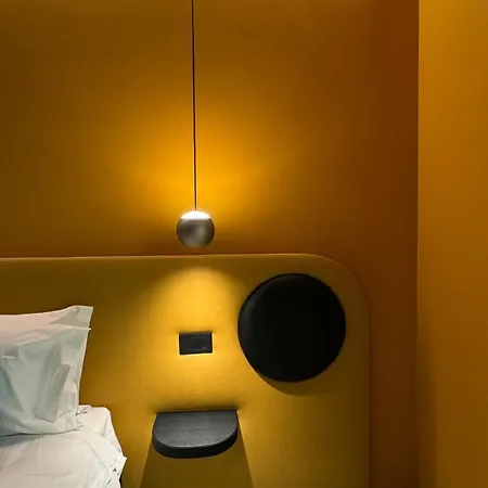 Boutique Nbh 4*